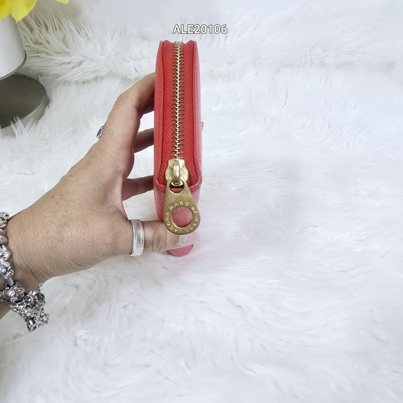 Marc By Marc Jacobs Red Leather Women's Wallet - Picture 10 of 15